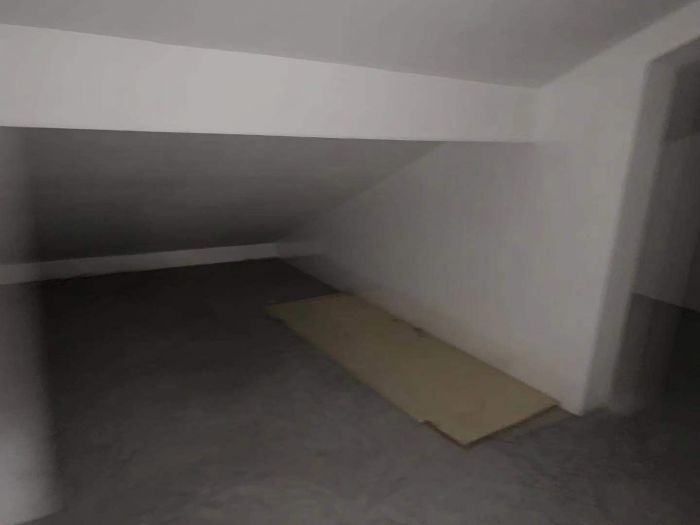 怡园北村 1室厅卫 101m&sup2;