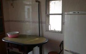 濠西园中北小区 4室1厅1卫 89.98m&sup2;