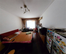 佳成花苑 3室2厅1卫 132.72m&sup2;