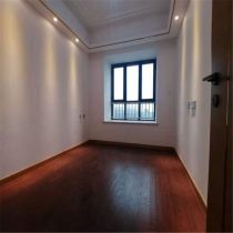 中南世纪花城三期 3室2厅1卫 100m²