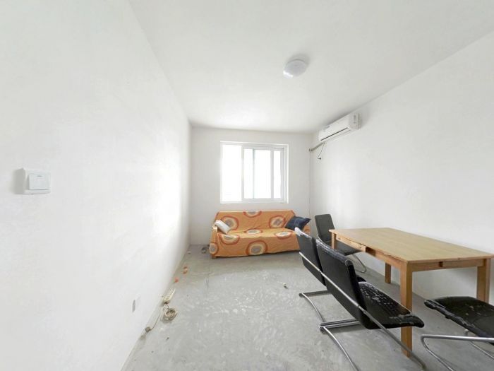 白龙花苑 3室2厅2卫 228m&sup2;