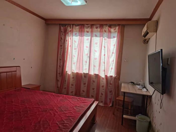 新城东苑 3室1厅1卫 73.5m&sup2;