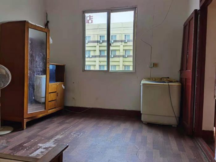 青年路新村 2室1厅1卫 49.5m&sup2;