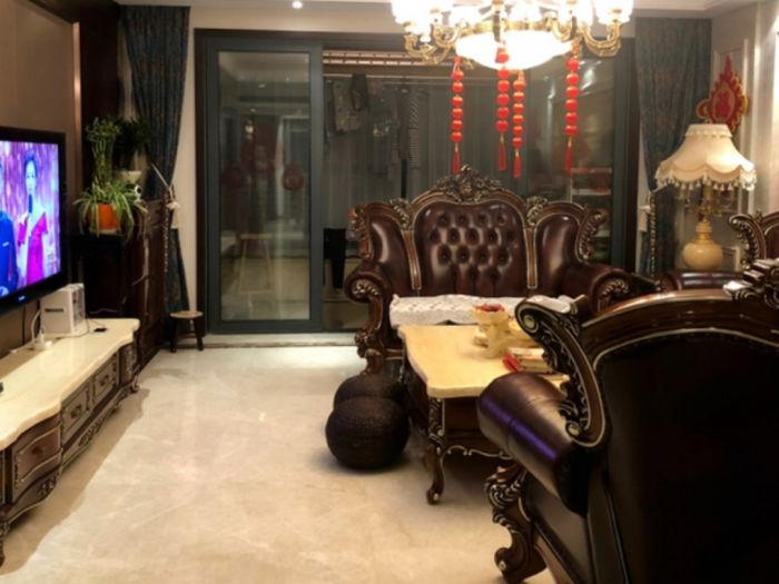 圆融广场公馆 4室2厅3卫 230m&sup2;