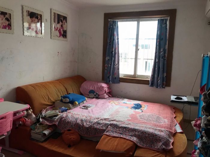 外滩小区 2室1厅1卫 77m&sup2;