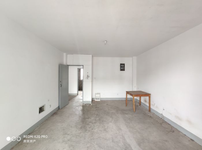 万通城 1室厅卫 98m&sup2;