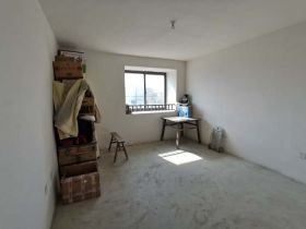 世家花园 2室1厅1卫 69m&sup2;