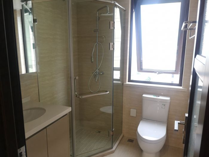 云樾东方 3室2厅2卫 124m&sup2;