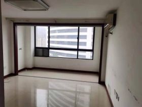 鸿运大厦 2室1厅1卫 65m&sup2;