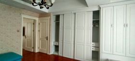 罗福宫 6室2厅5卫 288m&sup2;