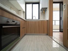 雍华府 4室2厅2卫 136m&sup2;