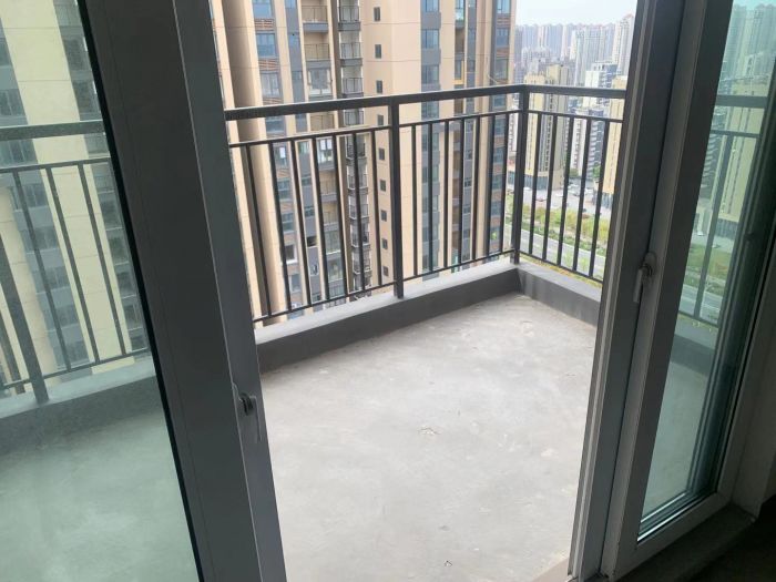 南山国际社区 4室2厅2卫 143.3m&sup2;