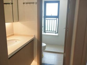 春风南岸东园 3室2厅2卫 123m&sup2;