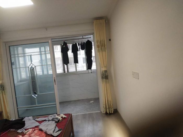 怡园新苑 2室2厅1卫 95m&sup2;