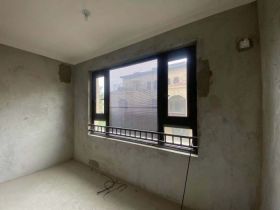 万科有湖（翡翠心湖） 4室2厅3卫 150m&sup2;