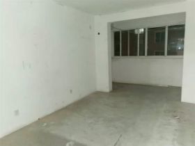 滨江花园 3室2厅1卫 130m&sup2;