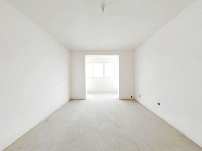 新华佳园 3室2厅1卫 124.00m&sup2;
