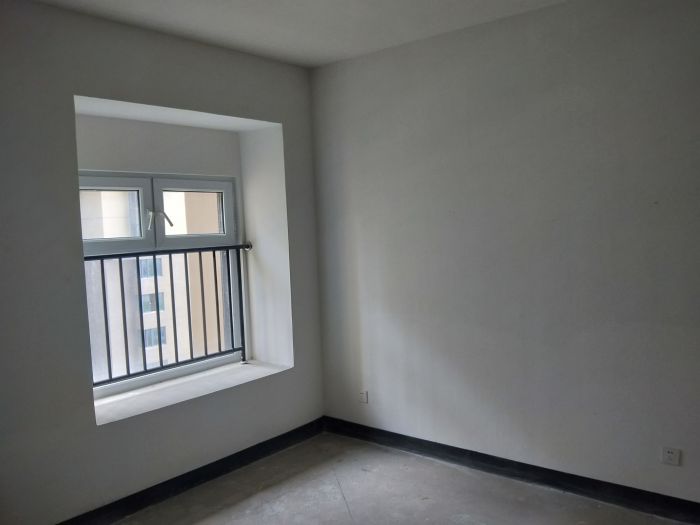 南山国际社区 3室2厅2卫 130m&sup2;