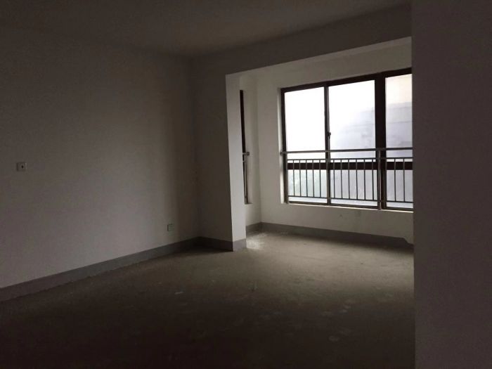 山景水岸 3室2厅2卫 146m&sup2;