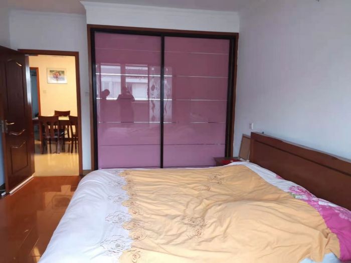越江新村 4室2厅2卫 144.6m&sup2;