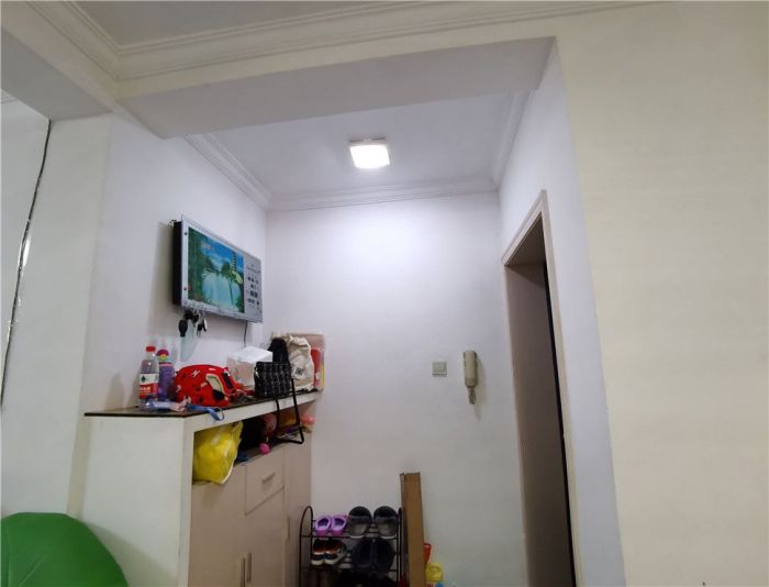 世纪新城 2室2厅1卫 110m&sup2;