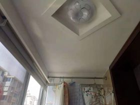 板桥东村 2室2厅1卫 65.00m&sup2;