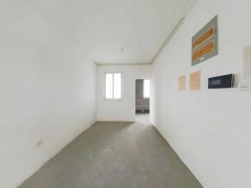 江景花园 3室2厅2卫 144m&sup2;