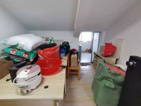 新港花苑 4室2厅2卫 106.5m&sup2;