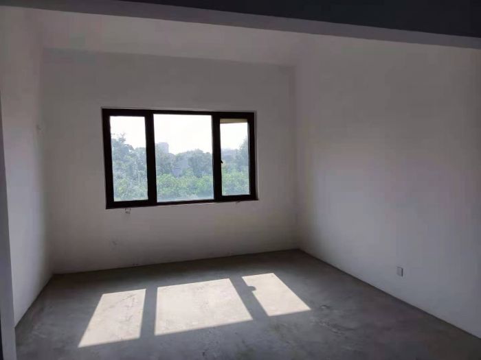 城山隐花苑 6室4厅4卫 290m&sup2;