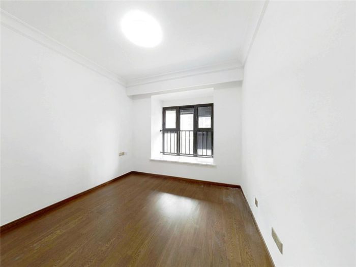 雍华府 3室1厅1卫 99m&sup2;