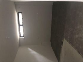 万濠瑜园 3室2厅3卫 330m&sup2;