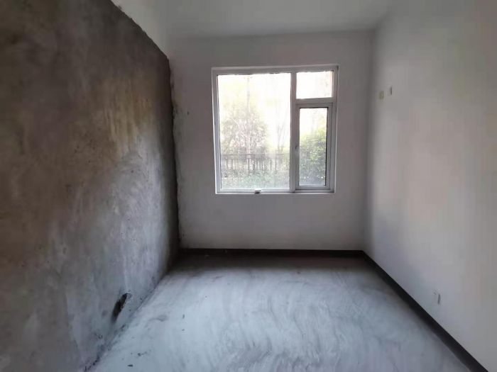 军山花园 4室2厅2卫 172m&sup2;