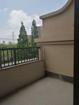 雨润星雨华府南区 4室2厅3卫 205.00m&sup2;