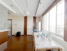 朝晖花园 3室2厅1卫 117.92m&sup2;
