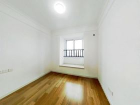 中海碧林湾 3室2厅2卫 109m&sup2;