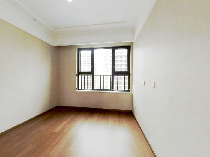绿城沁园 4室2厅2卫 178m&sup2;
