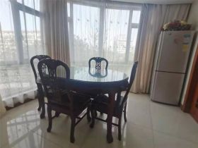 凤凰莱茵苑 3室2厅1卫 142.00m&sup2;