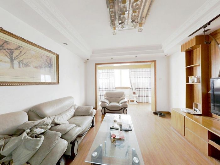 外滩小区 3室2厅1卫 125m&sup2;