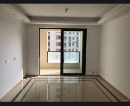 云樾东方 3室2厅1卫 95m&sup2;