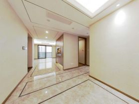 绿城沁园 3室2厅2卫 133m&sup2;