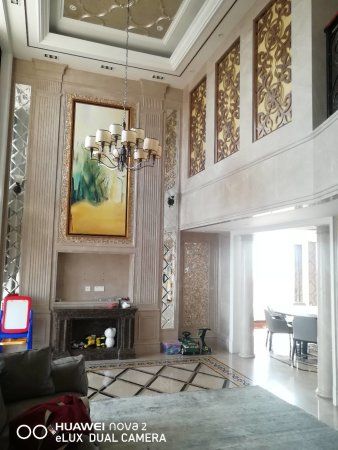 景华城 5室2厅3卫 311.77m&sup2;