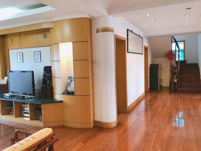 段家坝小园 6室2厅2卫 150m&sup2;