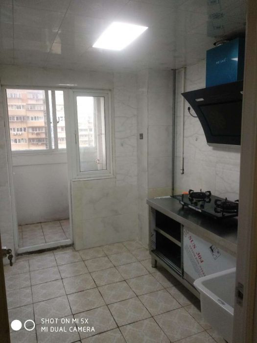 紫东花苑 3室2厅1卫 132m&sup2;