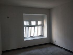 南山国际社区 3室2厅1卫 103m&sup2;