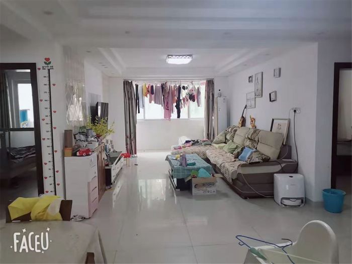星景花园 3室2厅2卫 131m&sup2;