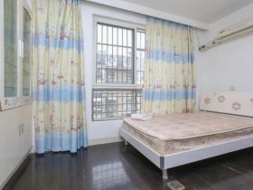 五一新村西区 4室1厅1卫 134.74m&sup2;