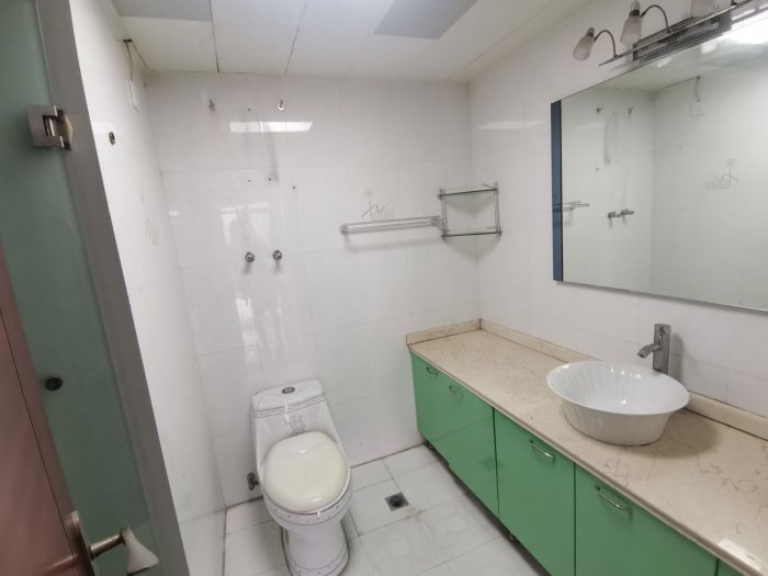 凤凰莱茵苑 3室2厅2卫 149.5m&sup2;