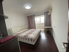 越江新村 4室2厅2卫 161m&sup2;
