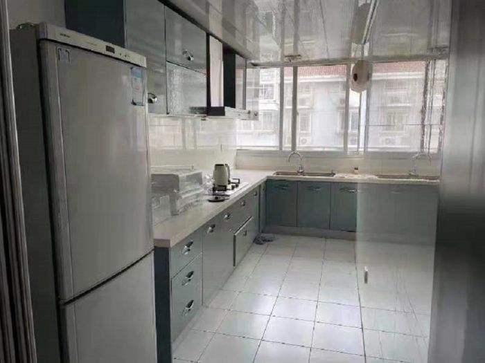 金辉花园 3室2厅2卫 158m&sup2;