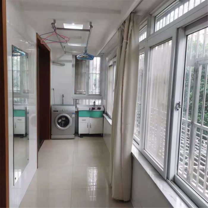 春晖花园 3室2厅2卫 134m&sup2;